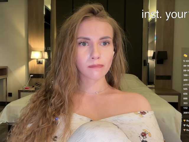 VikkiExtraCheese