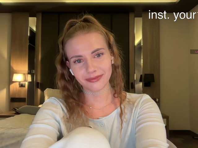 girl -VikkiL0vesCheese-