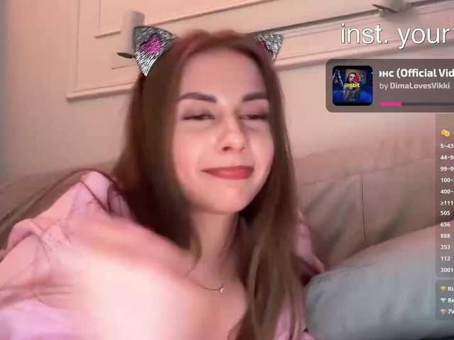 VikkiExtraCheese