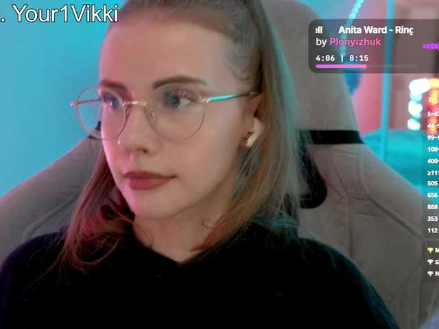 VikkiExtraCheese
