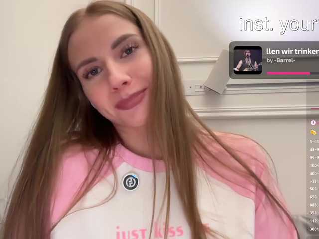 VikkiExtraCheese