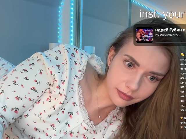 -VikkiL0vesCheese-
