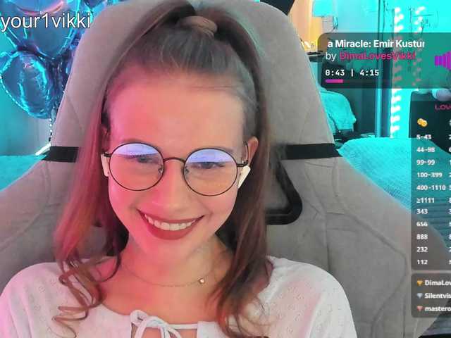 -VikkiL0vesCheese-