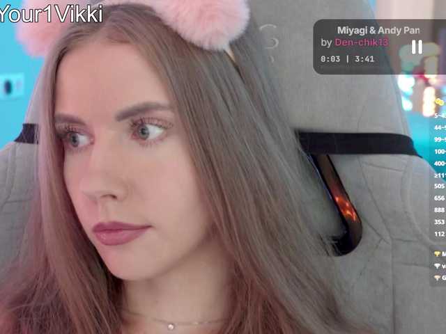 -VikkiL0vesCheese-