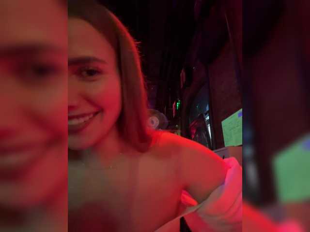 VikkiExtraCheese