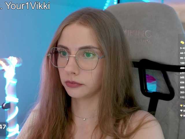 -VikkiL0vesCheese- live cam on BongaCams