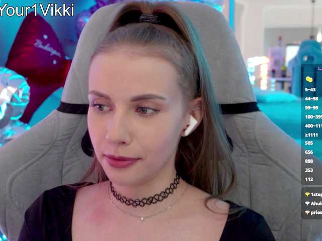 -VikkiL0vesCheese- live cam on BongaCams