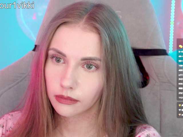 -VikkiL0vesCheese-