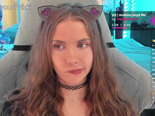 -VikkiL0vesCheese- live webcam show