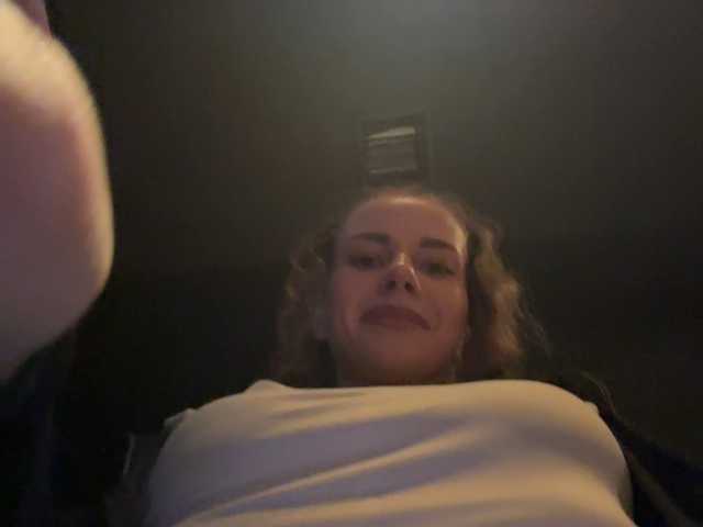 -VikkiL0vesCheese-