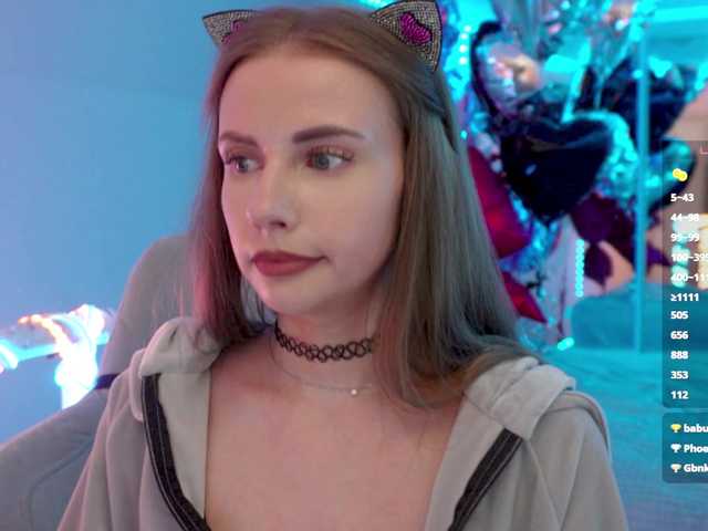 VikkiExtraCheese