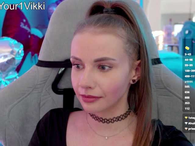 -vikkil0vescheese- live sex