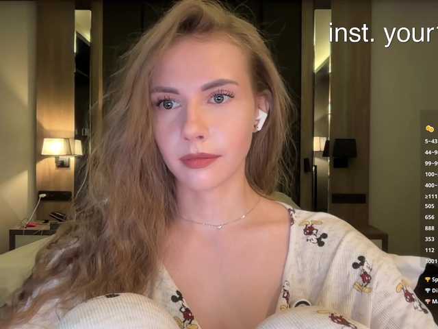 VikkiExtraCheese