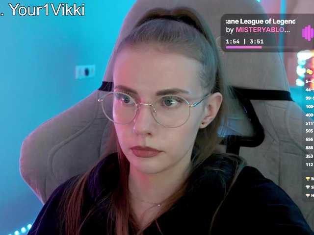 -VikkiL0vesCheese-