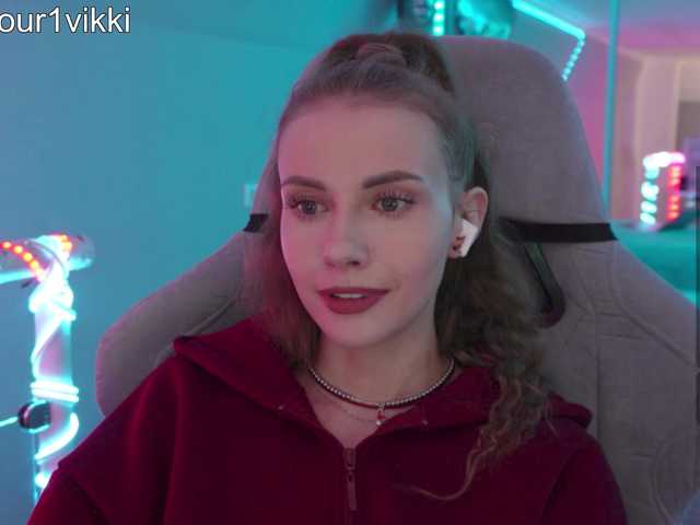 -VikkiL0vesCheese-