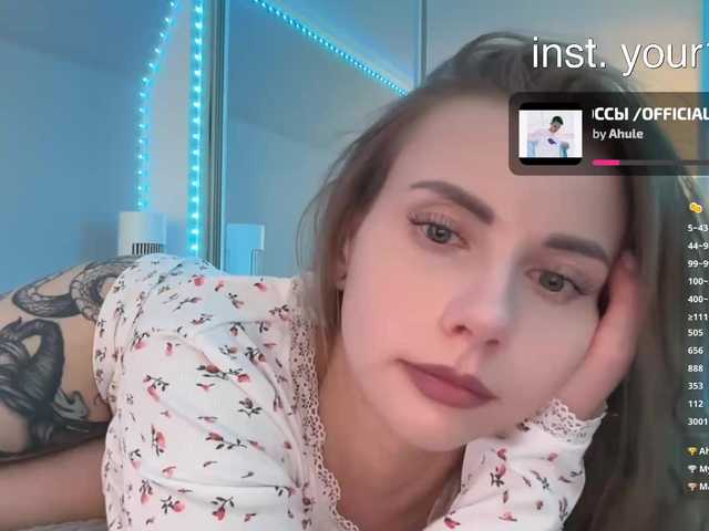 VikkiExtraCheese