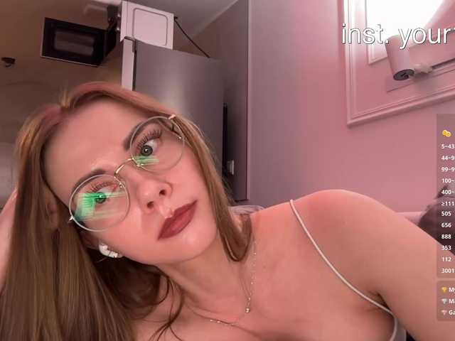 VikkiExtraCheese
