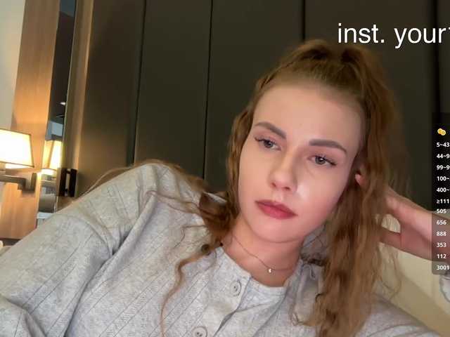 -VikkiL0vesCheese-
