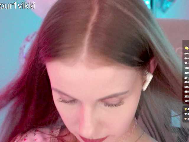-VikkiL0vesCheese-