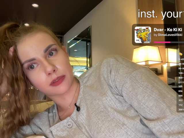 -VikkiL0vesCheese-