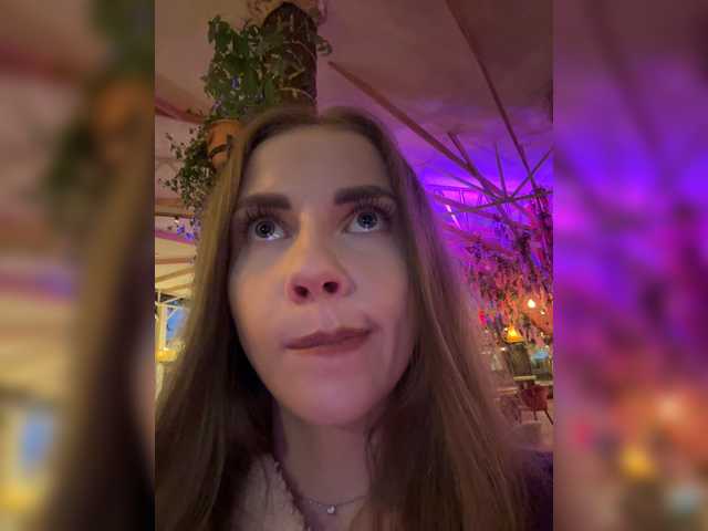 -VikkiL0vesCheese- live cam on BongaCams