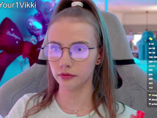 -VikkiL0vesCheese-