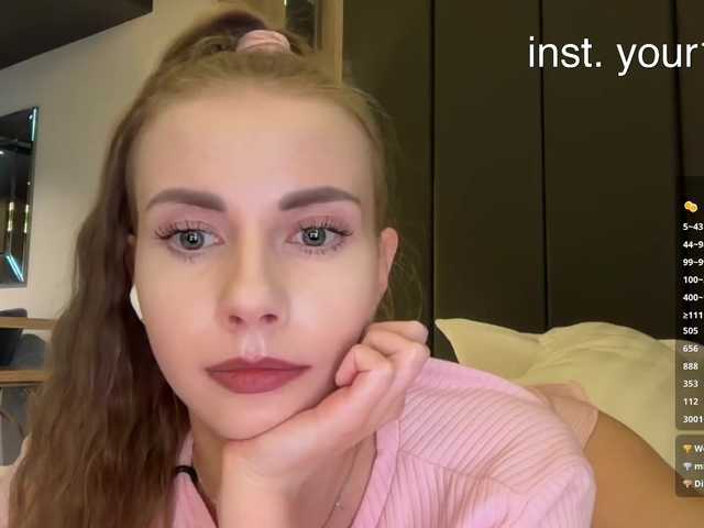 -vikkil0vescheese- live sex show