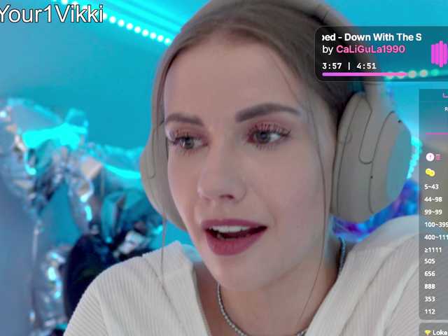 VikkiExtraCheese