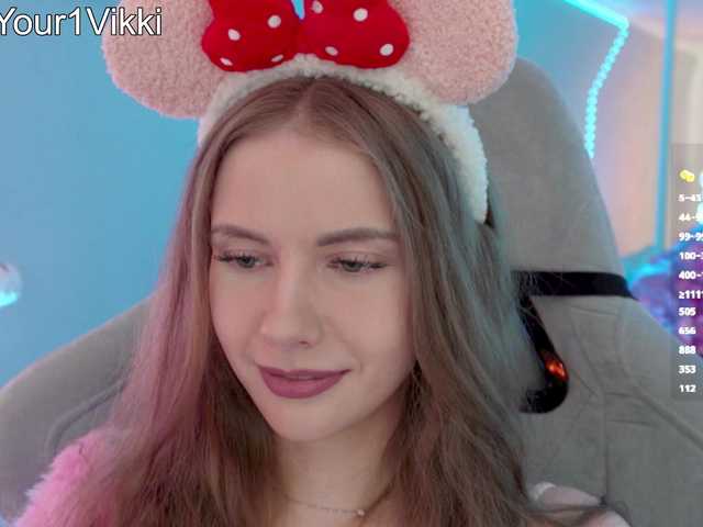 -VikkiL0vesCheese-