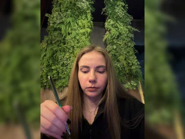 Live трансляция VikkiExtraCheese - slutnetki.online
