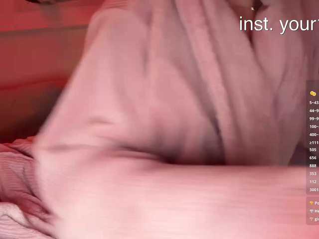 VikkiExtraCheese