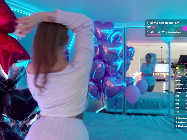 VikkiExtraCheese