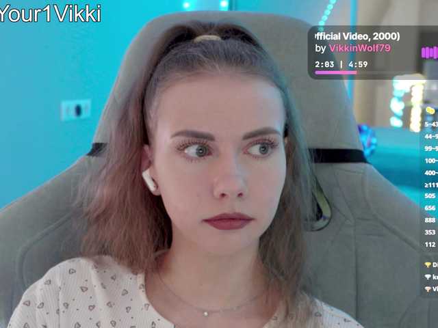 -VikkiL0vesCheese-