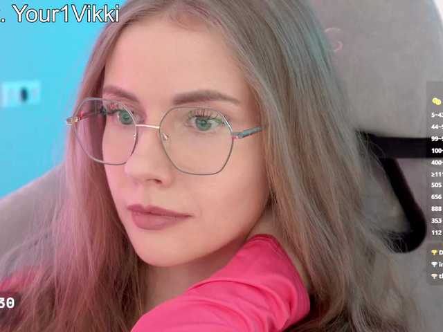 -VikkiL0vesCheese- live cam on BongaCams