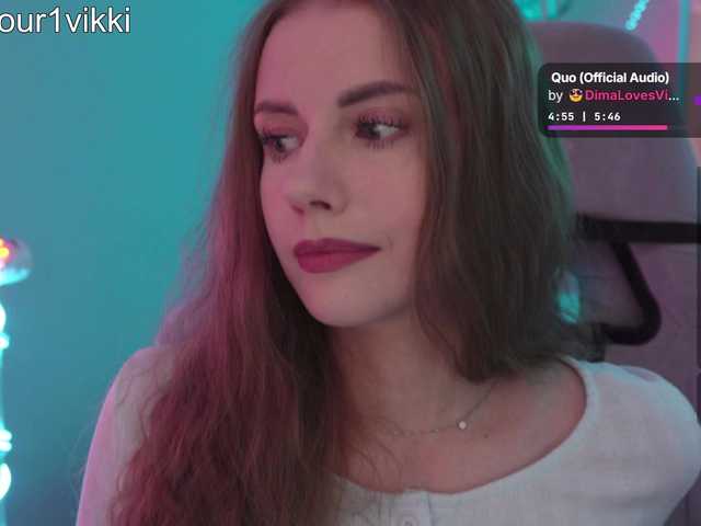 -VikkiL0vesCheese-