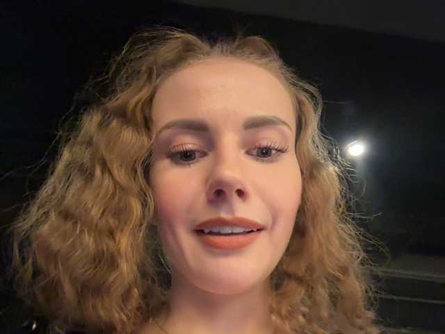 VikkiExtraCheese