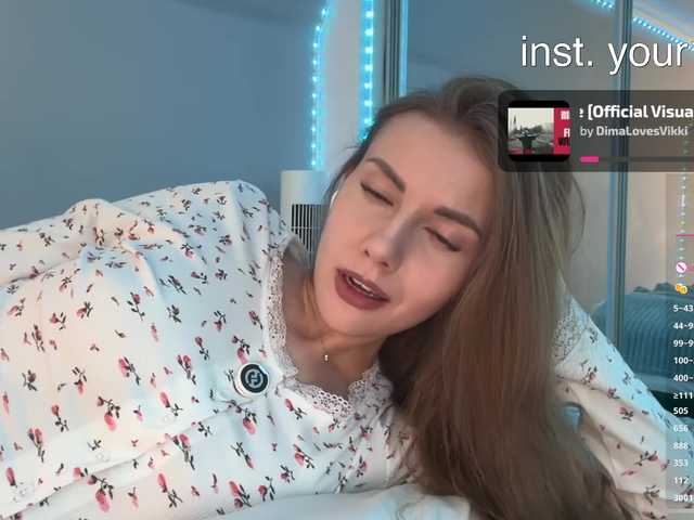 VikkiExtraCheese