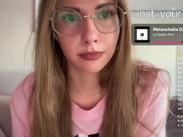 VikkiExtraCheese