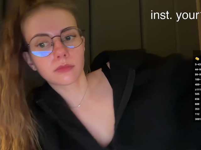 -VikkiL0vesCheese-