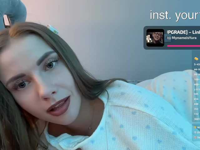 VikkiExtraCheese