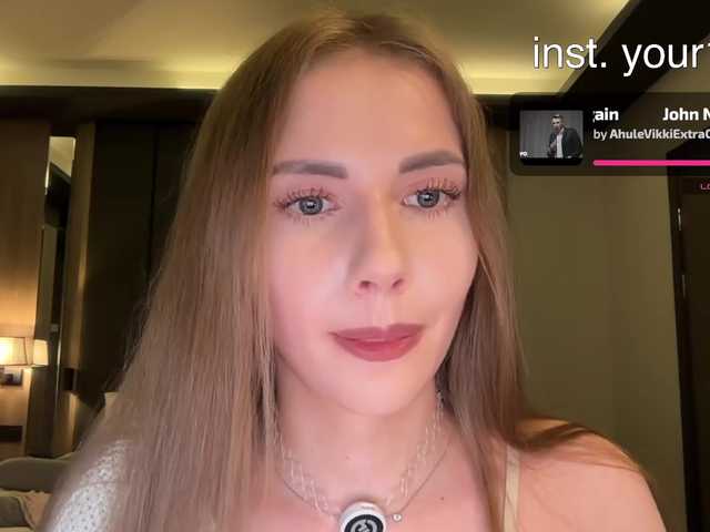 VikkiExtraCheese
