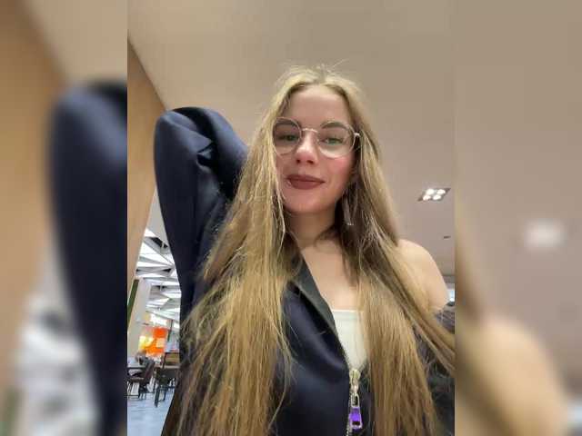 VikkiExtraCheese