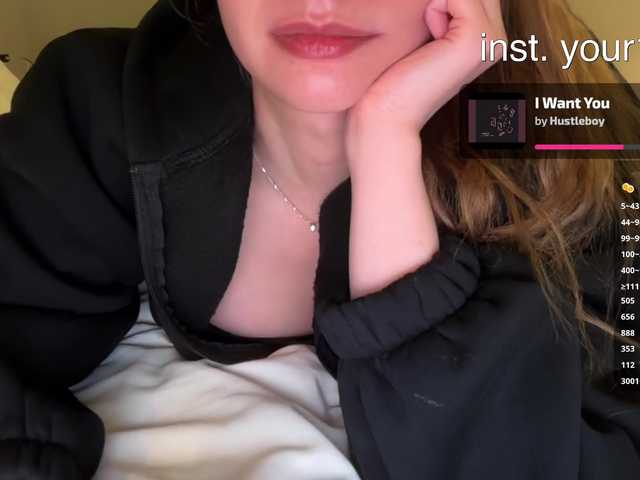 -VikkiL0vesCheese-