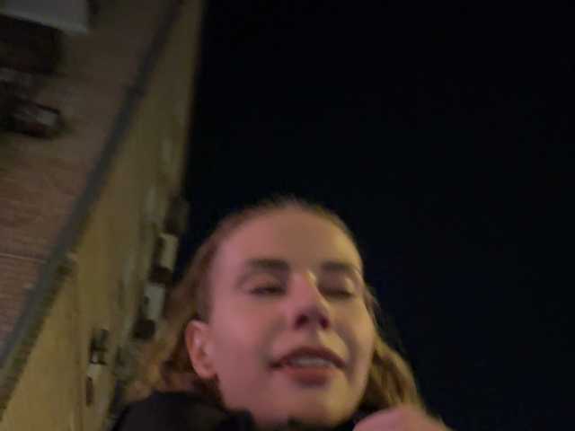 -VikkiL0vesCheese-