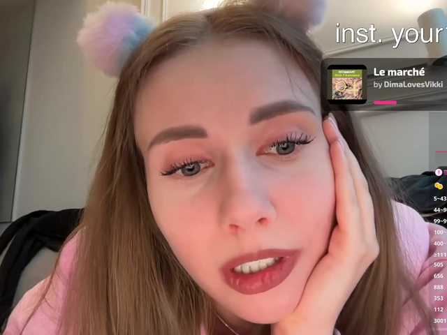 -VikkiL0vesCheese- live cam on BongaCams