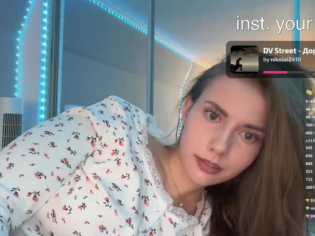 -VikkiL0vesCheese-