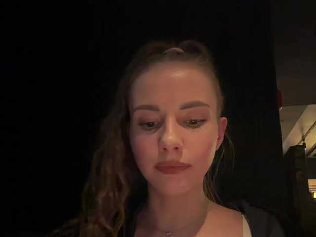 -VikkiL0vesCheese-
