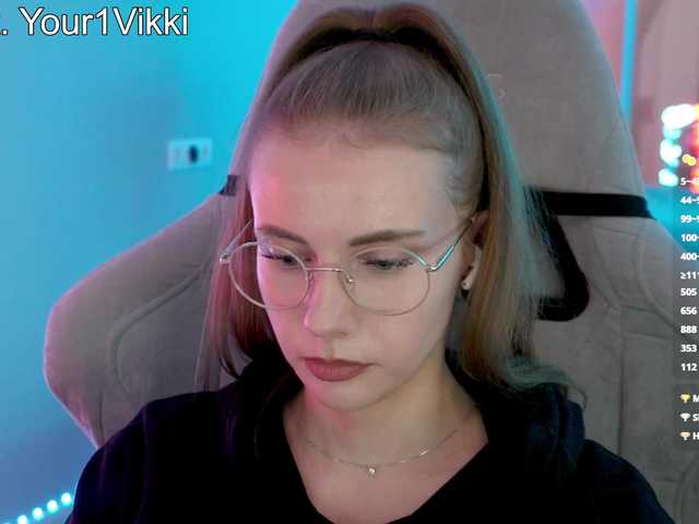 -VikkiL0vesCheese- live cam on BongaCams