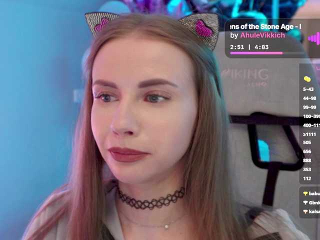 VikkiExtraCheese