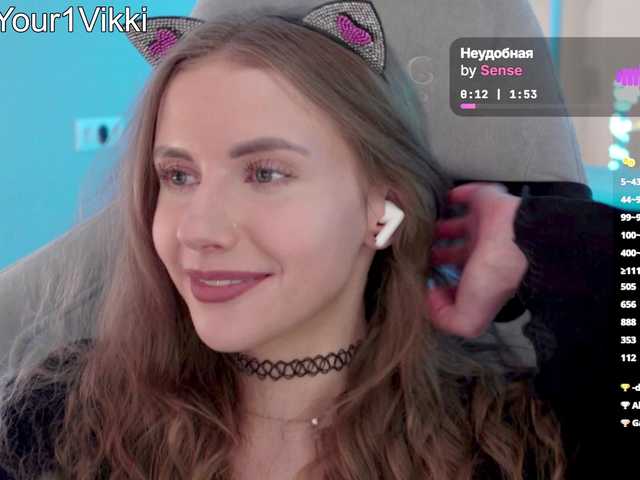 -VikkiL0vesCheese-